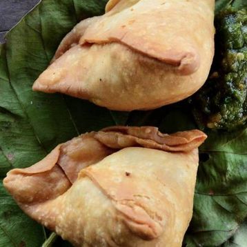 2 Veggie Samosa